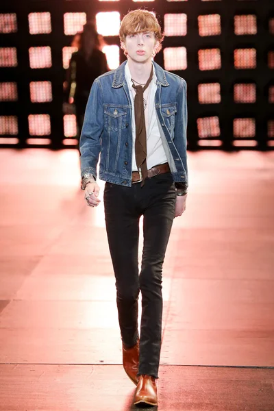 Look 52